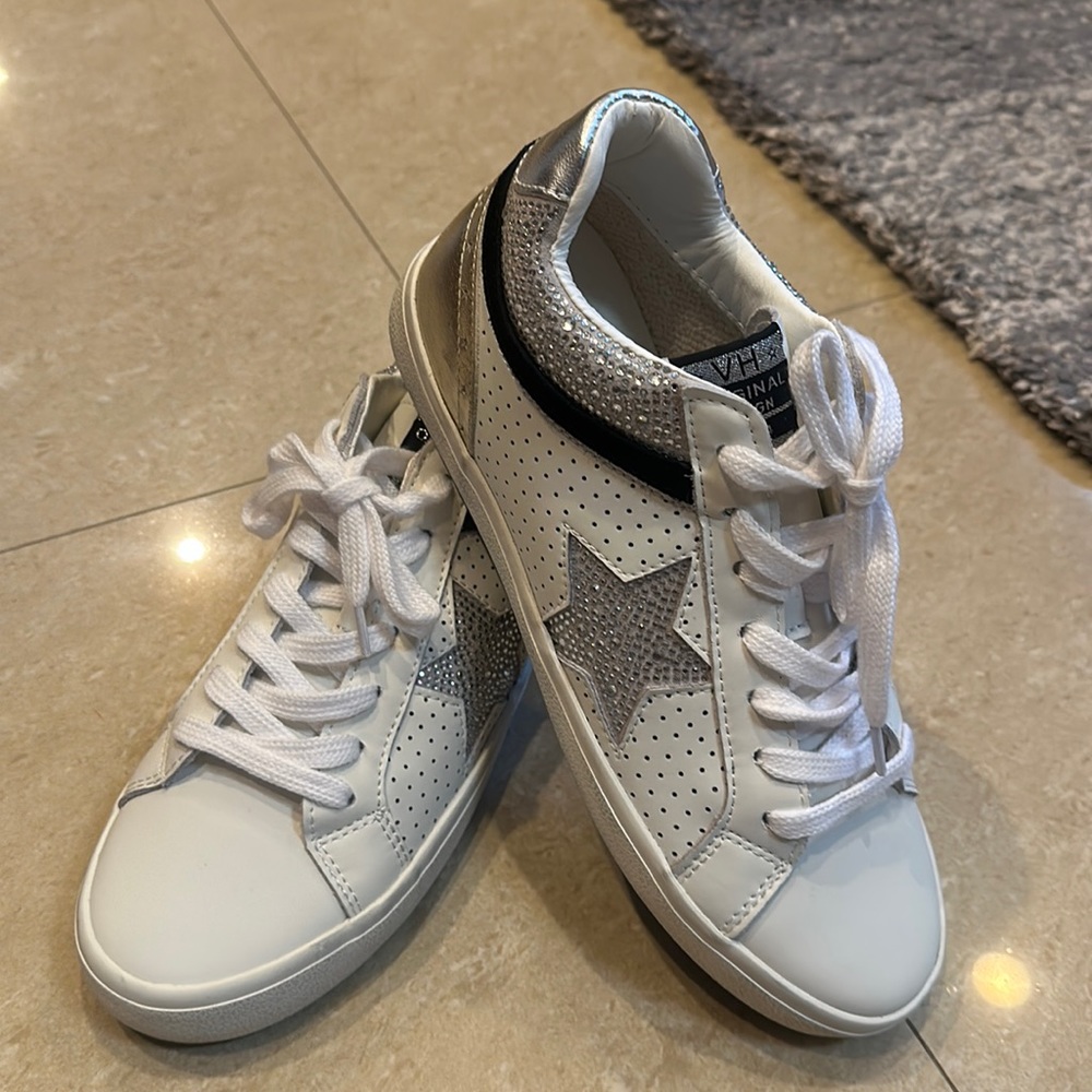 BOUNCE - WHITE SILVER RHINESTONE